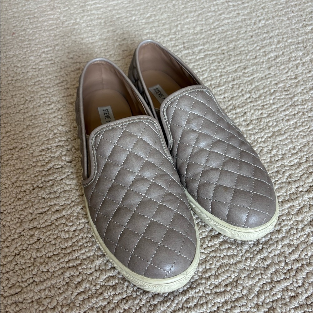 Steve Madden Taupe Quilted Slip-Ons